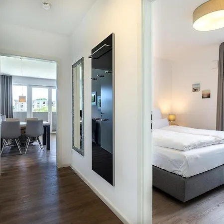 Ostseeallee Ostseeallee 3-22 شقة 4*
